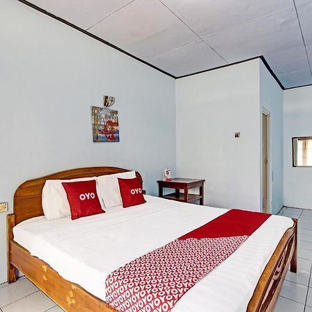 Capital O 91644 Loka Hause Hotell Salatiga Exteriör bild