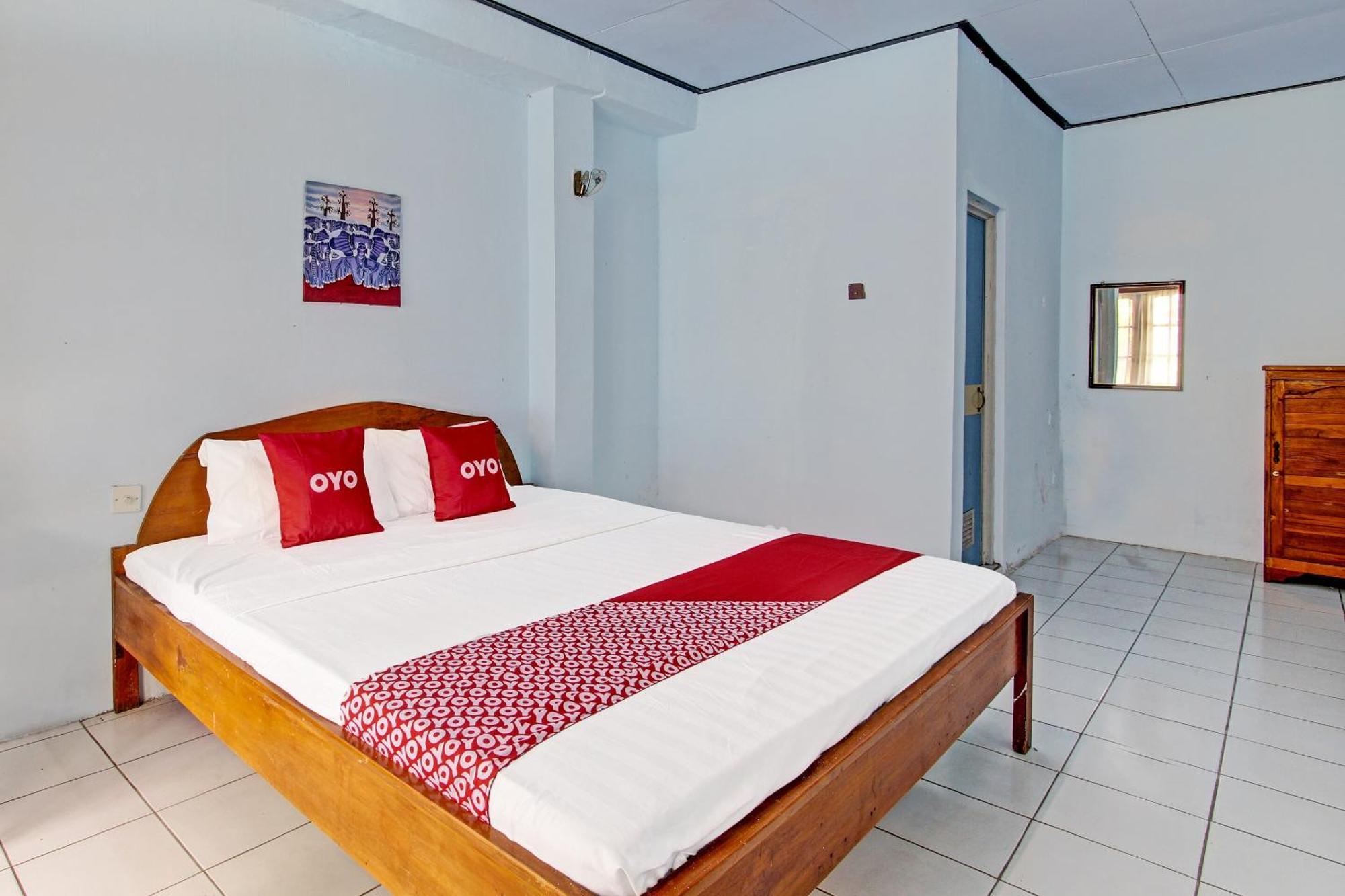 Capital O 91644 Loka Hause Hotell Salatiga Exteriör bild