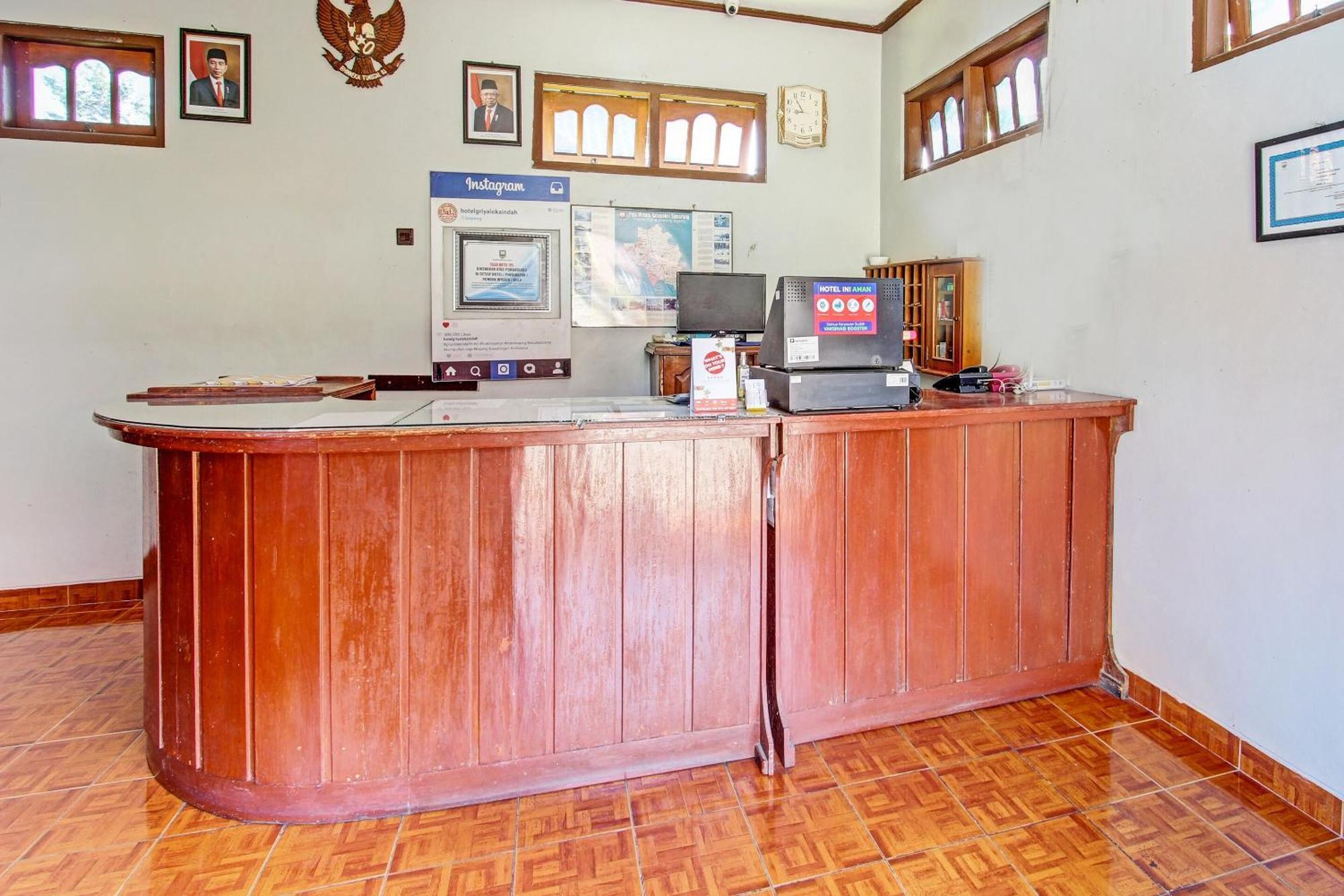 Capital O 91644 Loka Hause Hotell Salatiga Exteriör bild