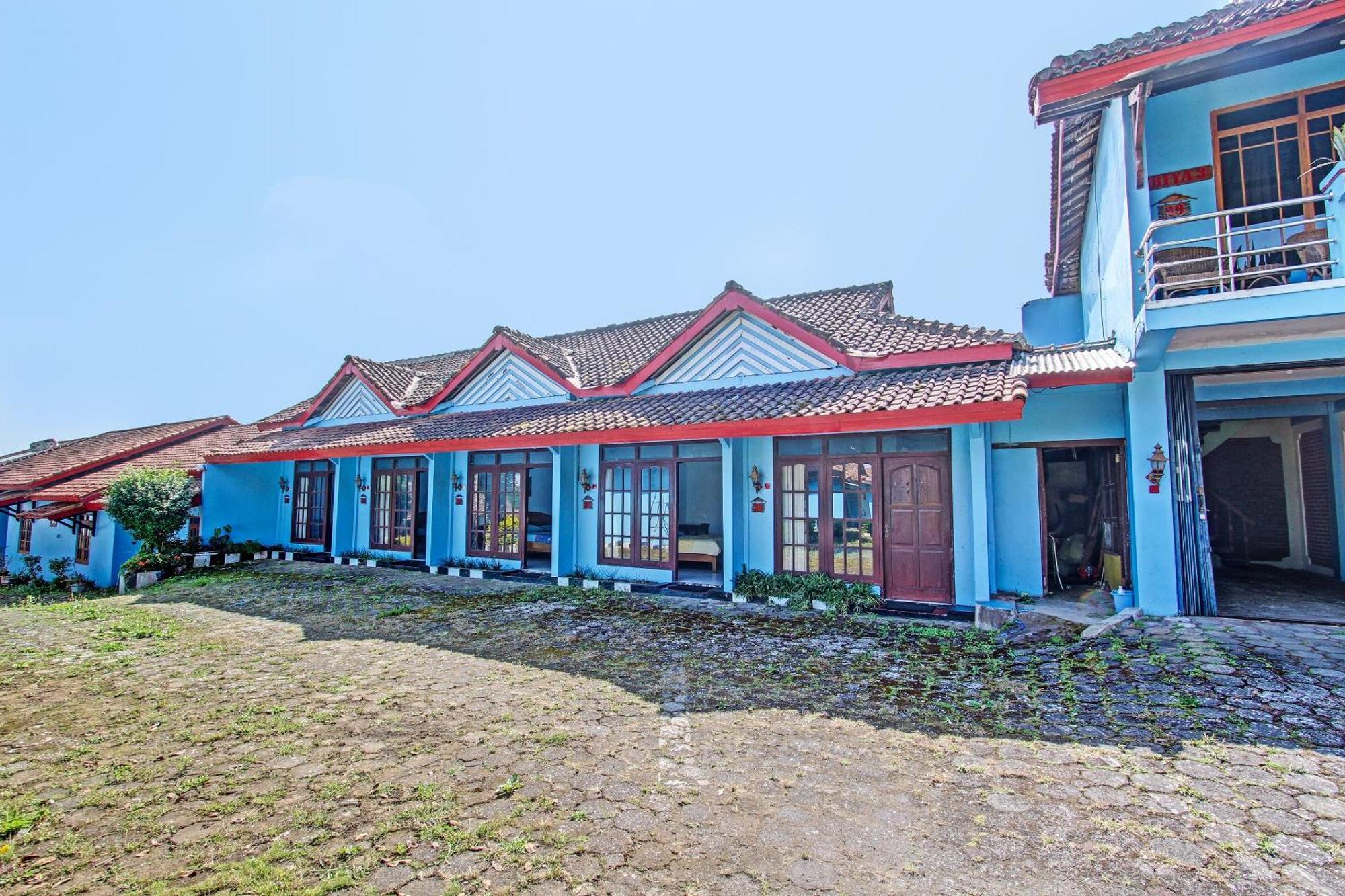 Capital O 91644 Loka Hause Hotell Salatiga Exteriör bild